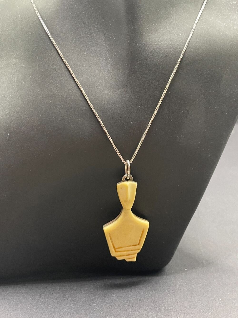 Vtg Sterling Silver 925 Italy Hand Carved Human Figure Pendant Necklace